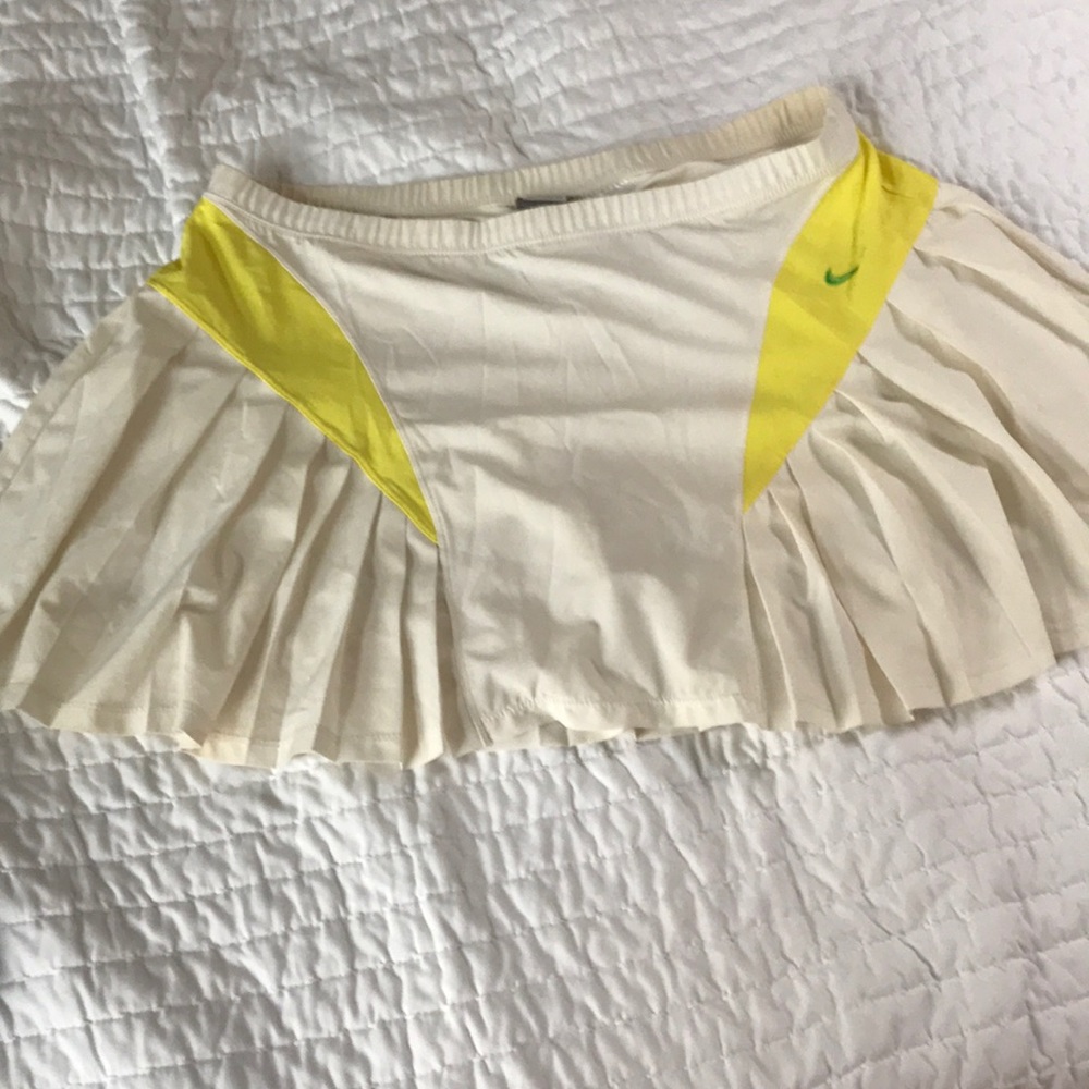 Nike dry fit tennis skirt
